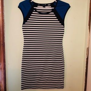 Bodycon colorblock dress